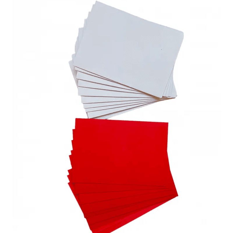 Julekort røde 10pk med konvolutter | Klassiske julekort 12x8.5cm